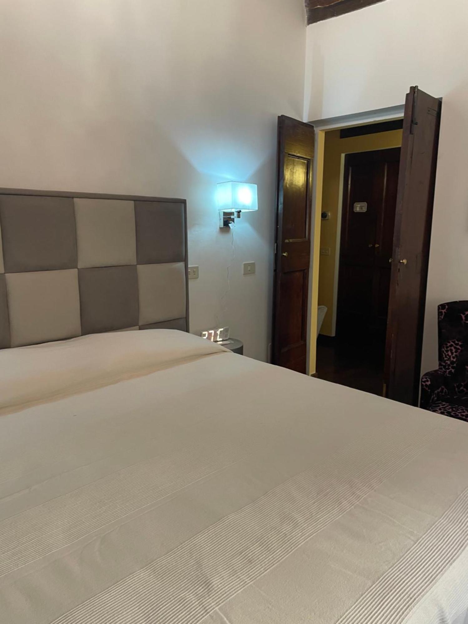 Giglio Apartment Navona Рим Екстер'єр фото